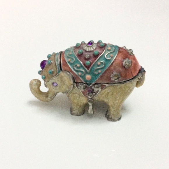 MONET Jeweled & Enameled Elephant Trinket Box w/Lid *TRUNK UP* + FREE BRACELET - Picture 3 of 14